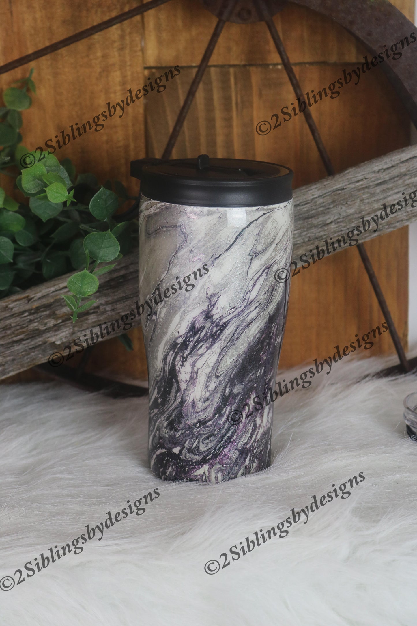 🖤🤍 Marble Hydro Dip Tumbler 🤍🖤